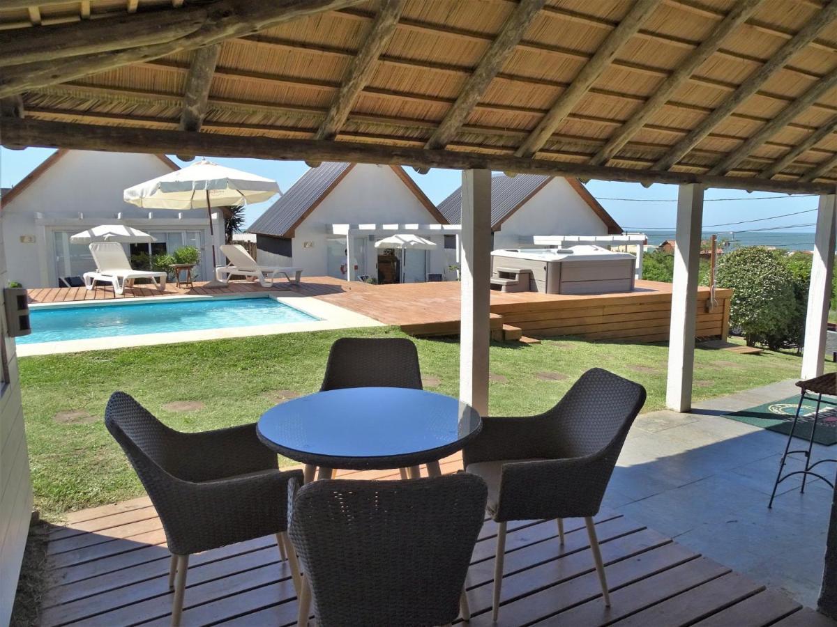 Kanaloah Lodge & Cabins Punta Del Diablo Εξωτερικό φωτογραφία