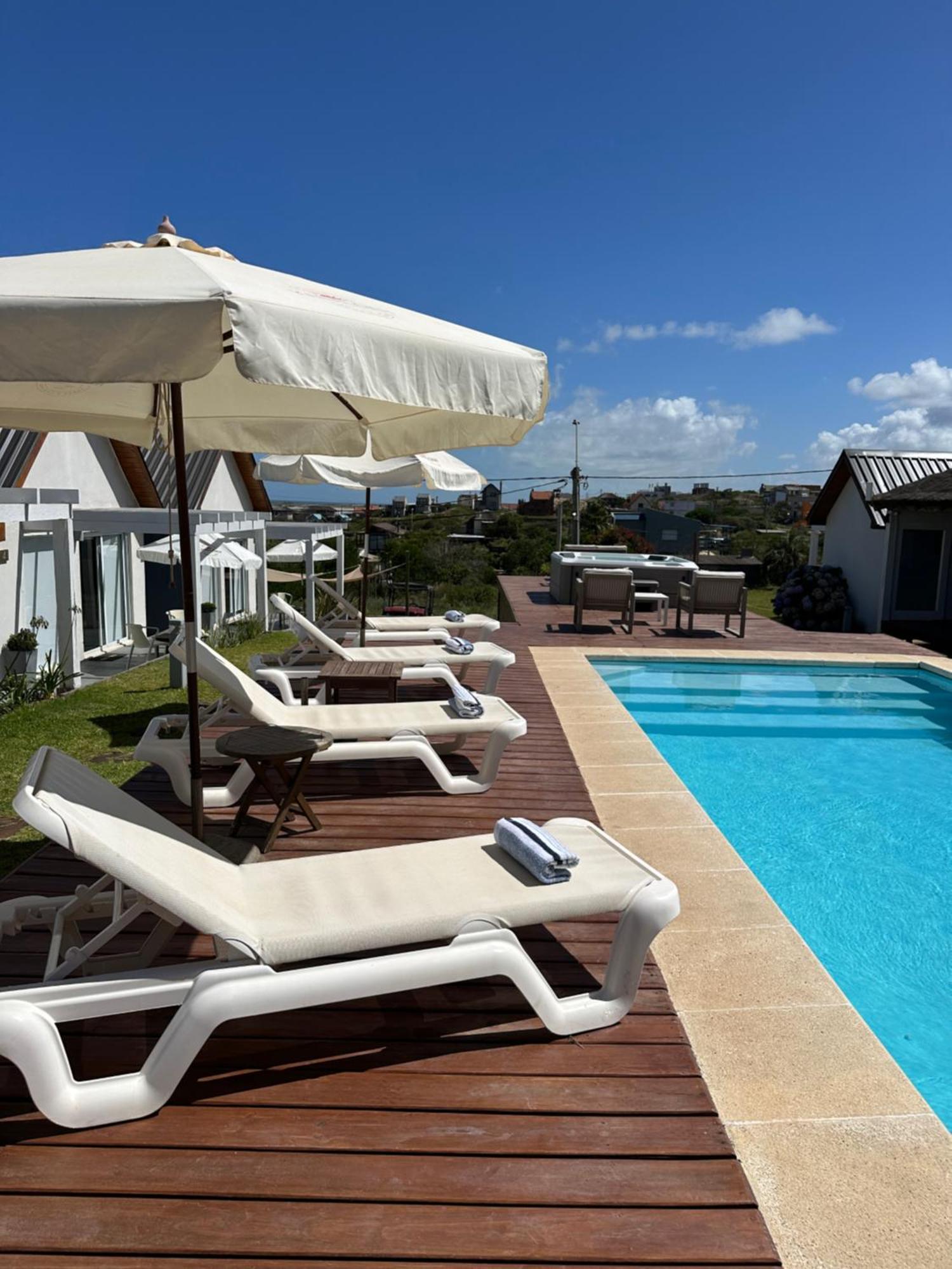 Kanaloah Lodge & Cabins Punta Del Diablo Εξωτερικό φωτογραφία